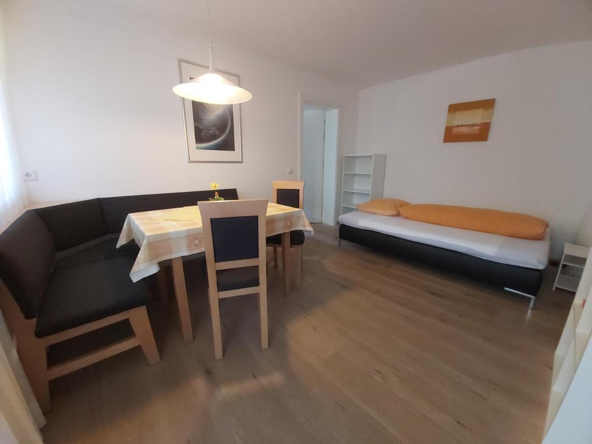 Gruberhof Apartment San Candido Bagian luar foto