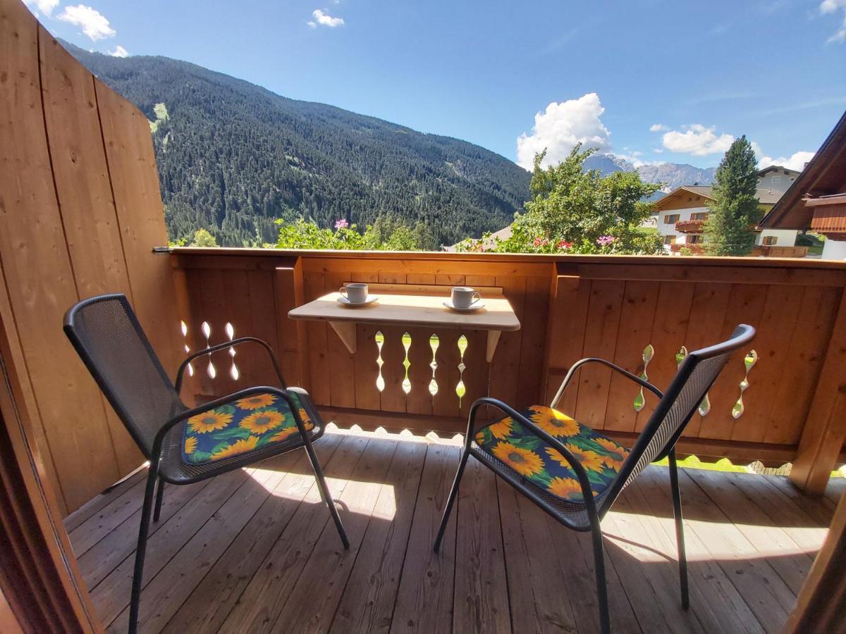 Gruberhof Apartment San Candido Bagian luar foto