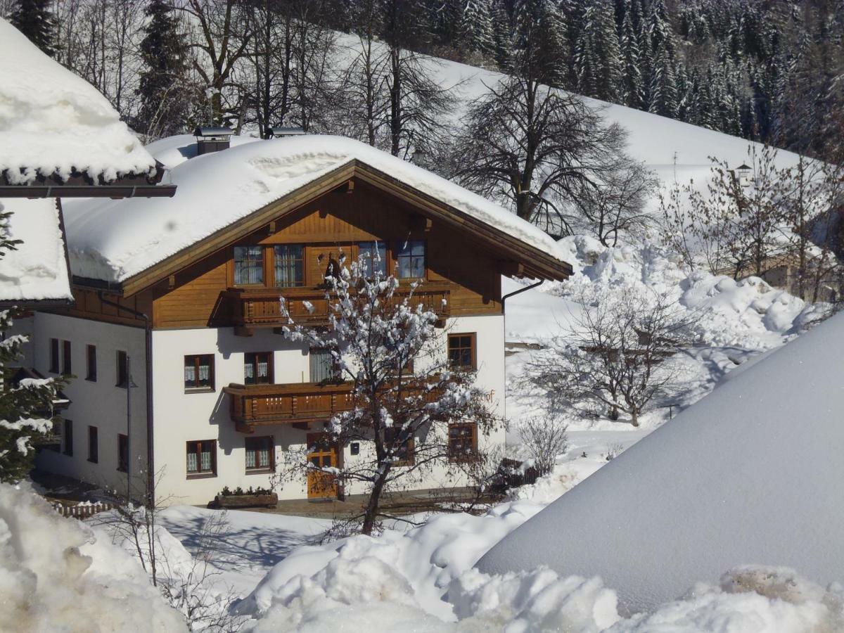 Gruberhof Apartment San Candido Bagian luar foto